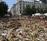 Blomsterhav i Oslo for to år siden. Handlingen som utløste dette var utvilsomt ekstremisme men neppe til venstre, foto:Kulturspeilet