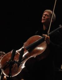 For en cellist!