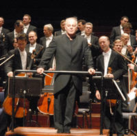 Barenboim i spissen for Wiener-filharmonikerne i Oslo. Alle fotos: Kulturspeilet