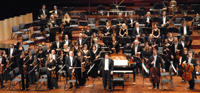 Andrew Litton og Bergens-filharmonikerne i går, foto: Kulturspeilet