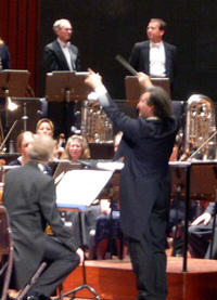 Honeck og Oslo-filharmonien, foto: Anne-Lise Heitmann (foto fra konserten oktober 2003)