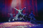 Phantasma, tekst Carl J¿rgen Ki¿nig, musikk Terje Rypdal. Urpremire p Hovudscenen, Det Norske Teatret 1. mars 2003 Regi Carl J¿rgen Ki¿nig Scenografi Pekka Ojamaa Lysdesign Hans-ke Sj¿quist Foto Erik Berg