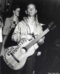 Woody Guthrie, Dylan's første ideal