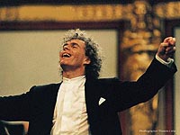 Simon Rattle kommer i spissen for Berlin-filharmonikerne