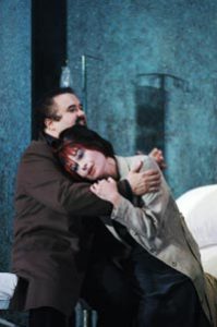 Fra årets La traviata, foto: Erik Berg