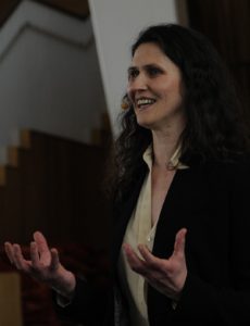En entusiastisk Ingrid Lorentzen legger fram programmet, alle fotos: Kulturspeilet