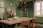 Joakim Calmeyer i Salmer fra kjøkkenetNorstrm bak "Salmer fra Kj¿kkenet" © BulBul Film a.s. Regi Bent Hamer Stillsfotograf Erik Aavatsmark